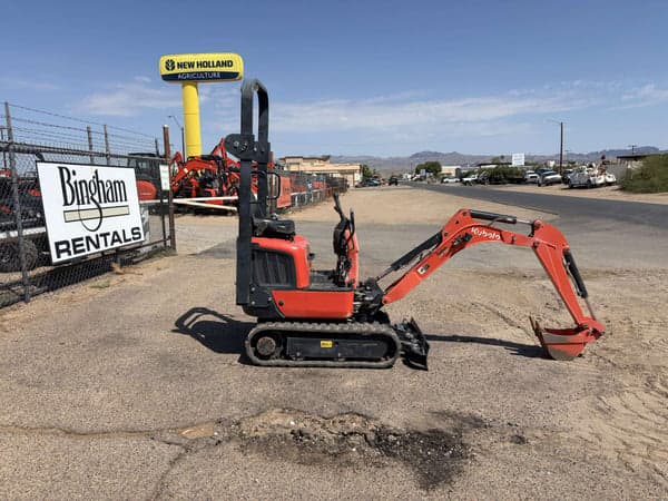 Image of Kubota K008-5 equipment image 2