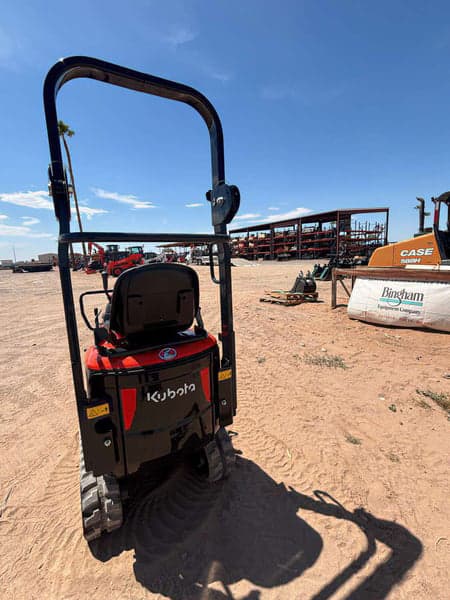 Image of Kubota K008-5 equipment image 3