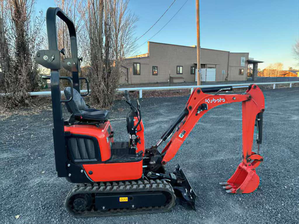 Kubota K008-5 Equipment Image0