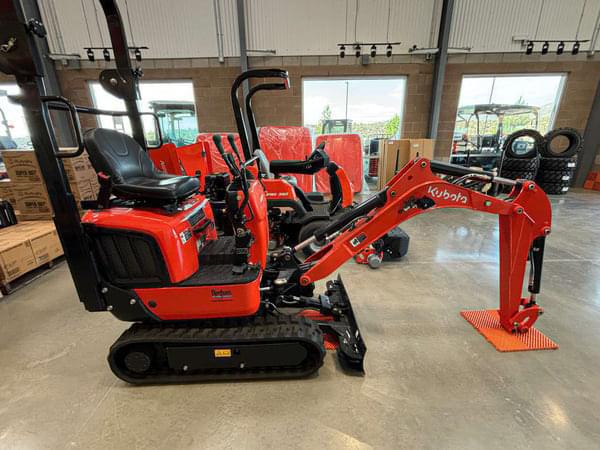 Image of Kubota K008-5 equipment image 1