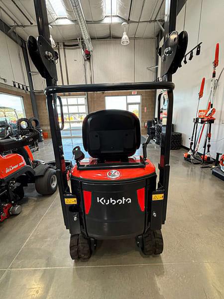 Image of Kubota K008-5 equipment image 3