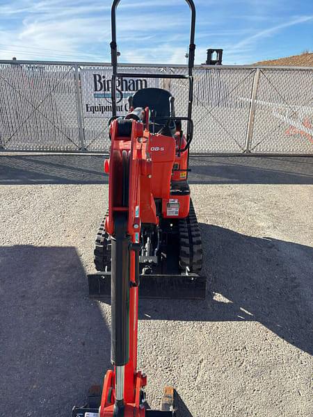 Image of Kubota K008-5 equipment image 2