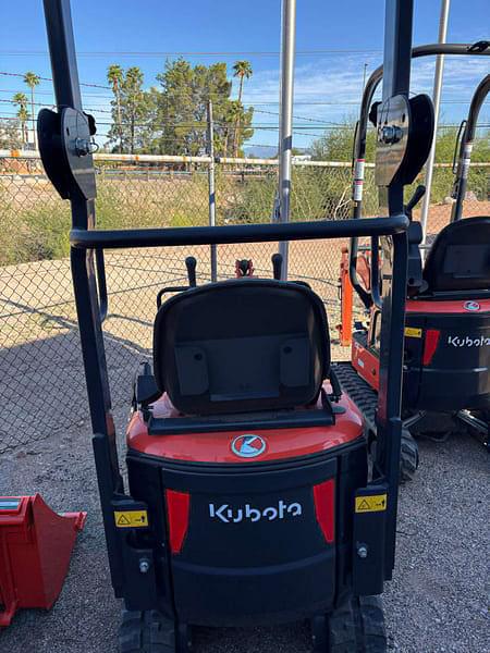 Image of Kubota K008-5 equipment image 3