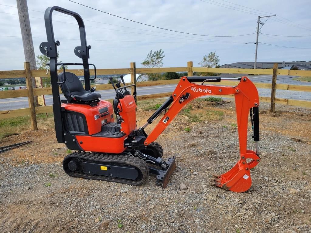 Kubota K008-5 Equipment Image0