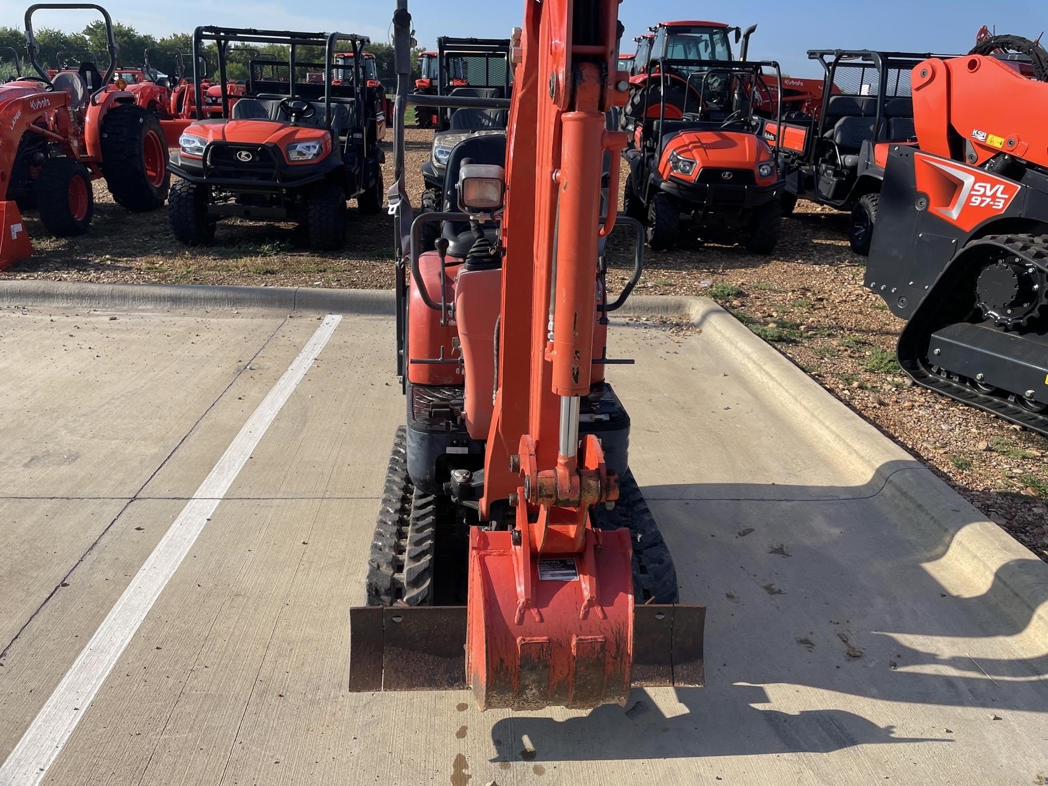 2021 Kubota K008-3 Equipment Image0