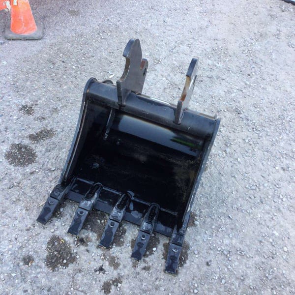 Kubota K7254 Equipment Image0