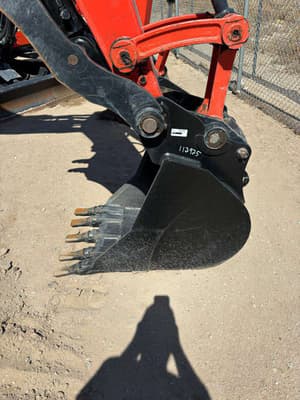 Kubota K7427A Image