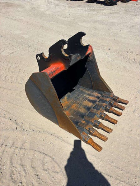 Main image Kubota K7429A