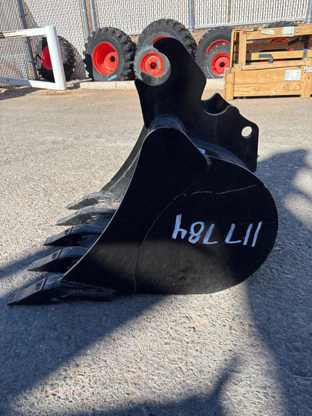 Kubota K7875A Equipment Image0