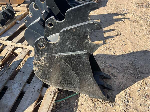 Image of Kubota K7917 equipment image 1