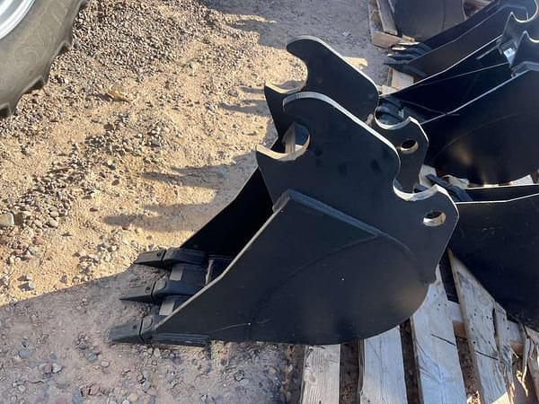 Image of Kubota K7917 equipment image 4