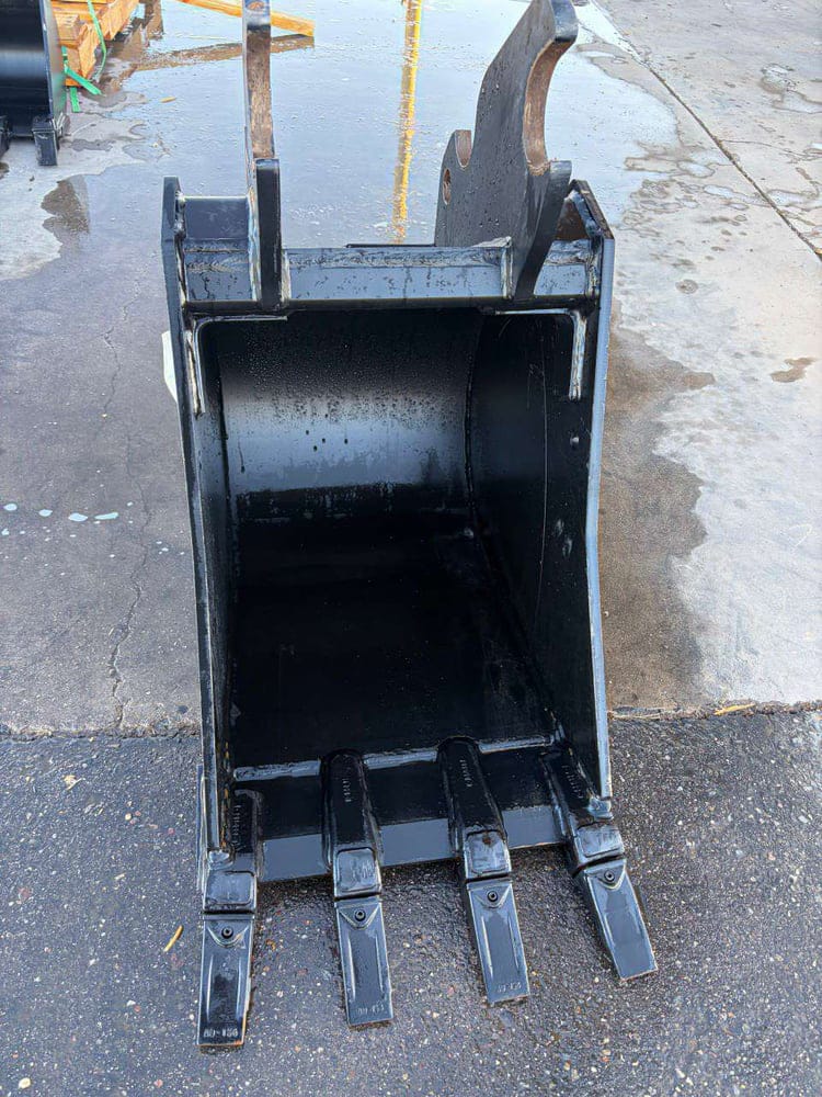 Kubota K7918 Equipment Image0
