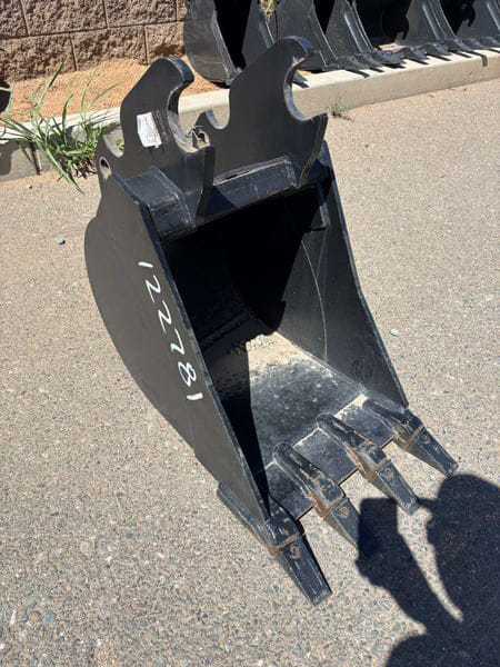 Kubota K7918 Equipment Image0