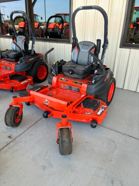 Kubota Z422KWNC-54 Equipment Image0