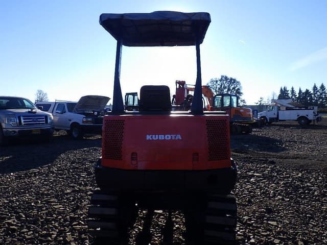 Image of Kubota KH-021 equipment image 4