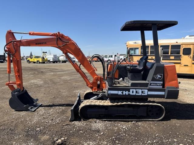 Image of Kubota KH-033 equipment image 4