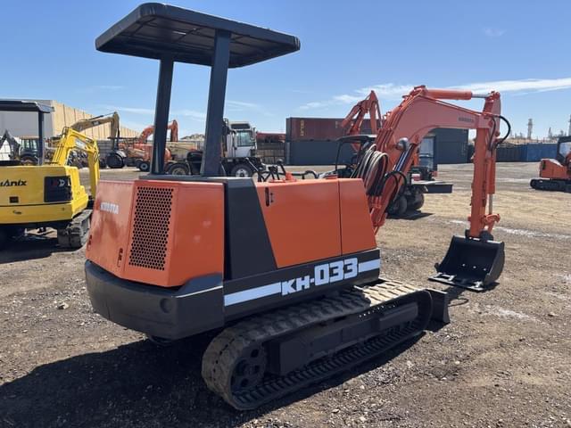 Image of Kubota KH-033 equipment image 2