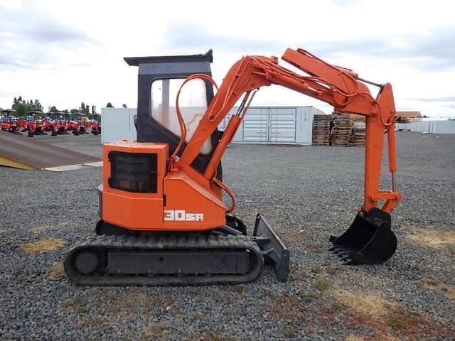 Image of Kubota KH-30SR equipment image 2
