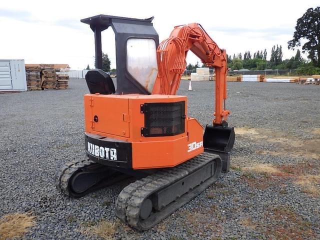 Image of Kubota KH-30SR equipment image 3