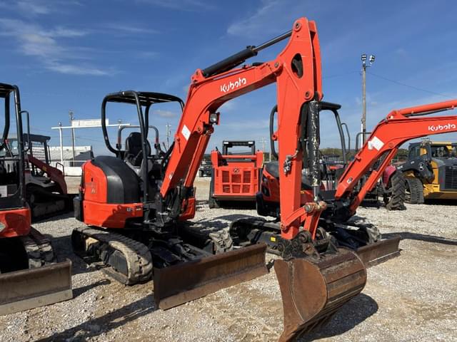 Image of Kubota KX033-4 equipment image 1