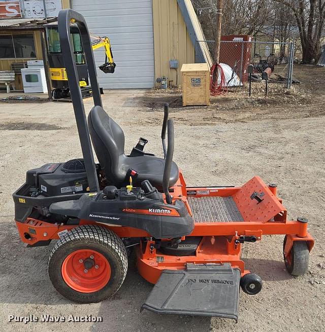 Image of Kubota Z122R equipment image 3