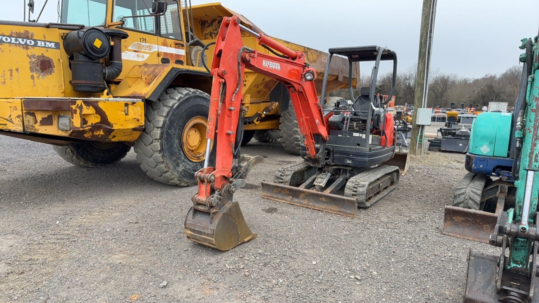 Kubota KX71-3S Equipment Image0