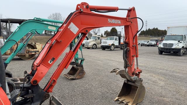 Image of Kubota KX71-3S equipment image 3