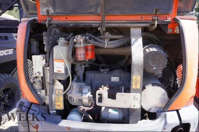 Image of Kubota KX018-4 equipment image 4