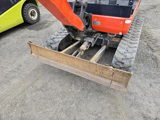 Image of Kubota KX018-4 equipment image 4