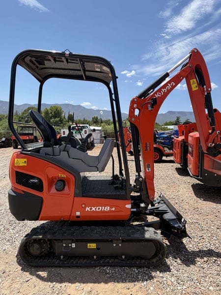 Kubota KX018-4 Equipment Image0