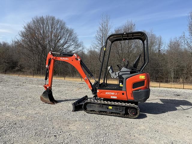 Image of Kubota KX018-4 equipment image 4