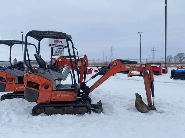 Image of Kubota KX018-4 equipment image 4