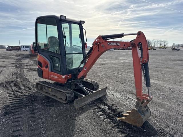 Image of Kubota KX018-4 equipment image 4