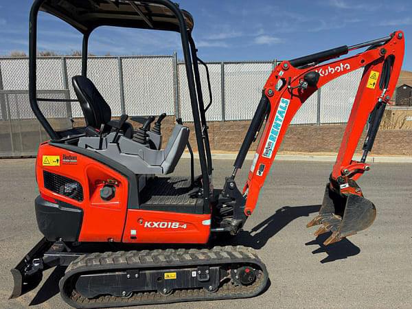 Image of Kubota KX018-4 equipment image 4