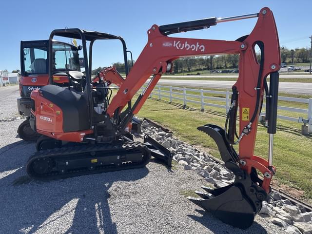Image of Kubota KX030-4 equipment image 2