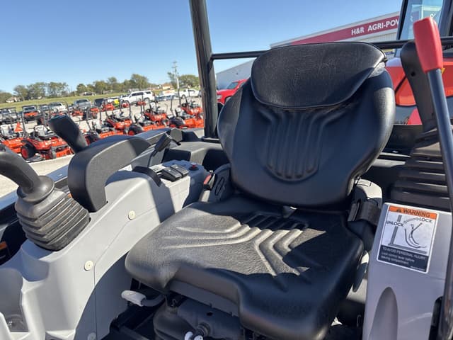 Image of Kubota KX030-4 equipment image 2