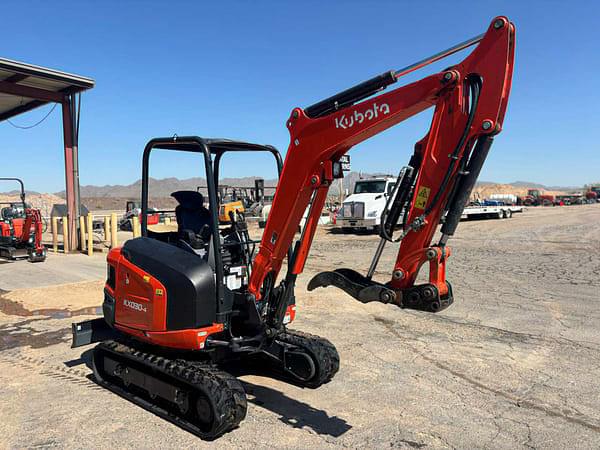 Image of Kubota KX030-4 equipment image 2