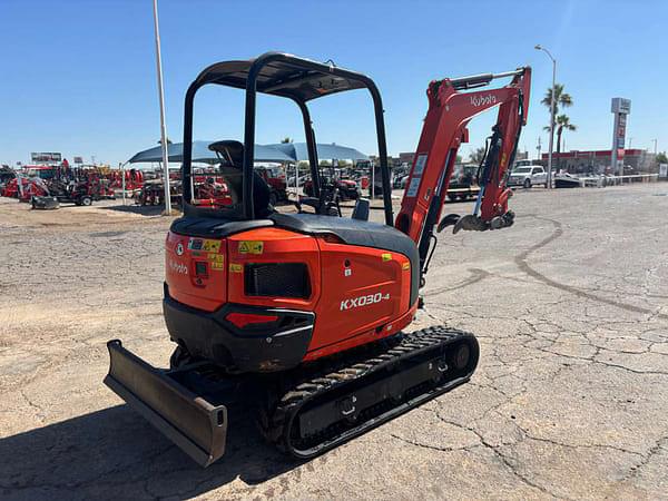 Image of Kubota KX030-4 equipment image 1