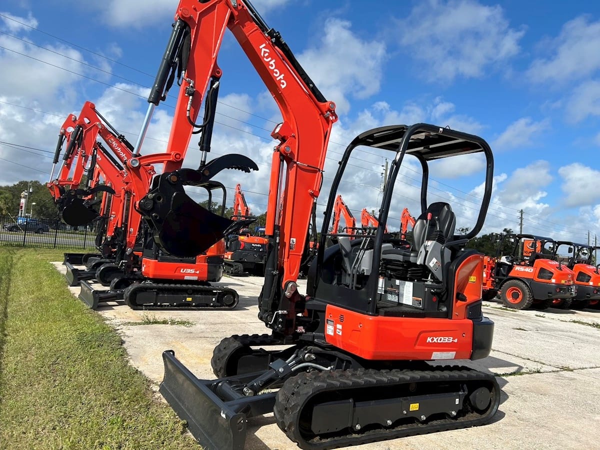 Kubota KX033-4 Equipment Image0