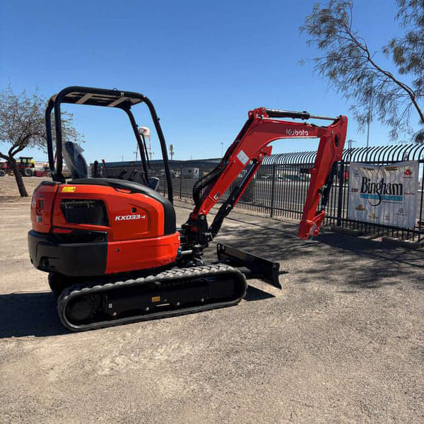 Image of Kubota KX033-4 equipment image 1
