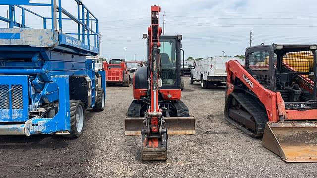 Image of Kubota KX033-4 equipment image 1
