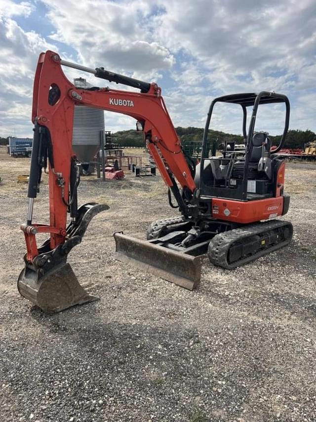 Image of Kubota KX033-4 equipment image 1