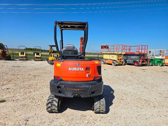 Image of Kubota KX033-4 equipment image 3