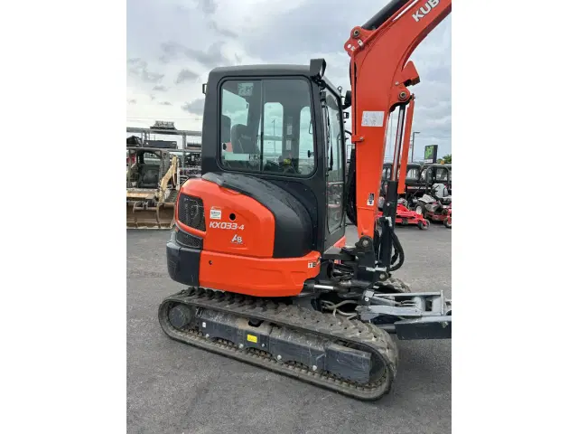Image of Kubota KX033-4R3A equipment image 3