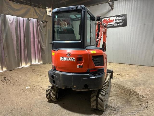 Image of Kubota KX033-4 equipment image 3