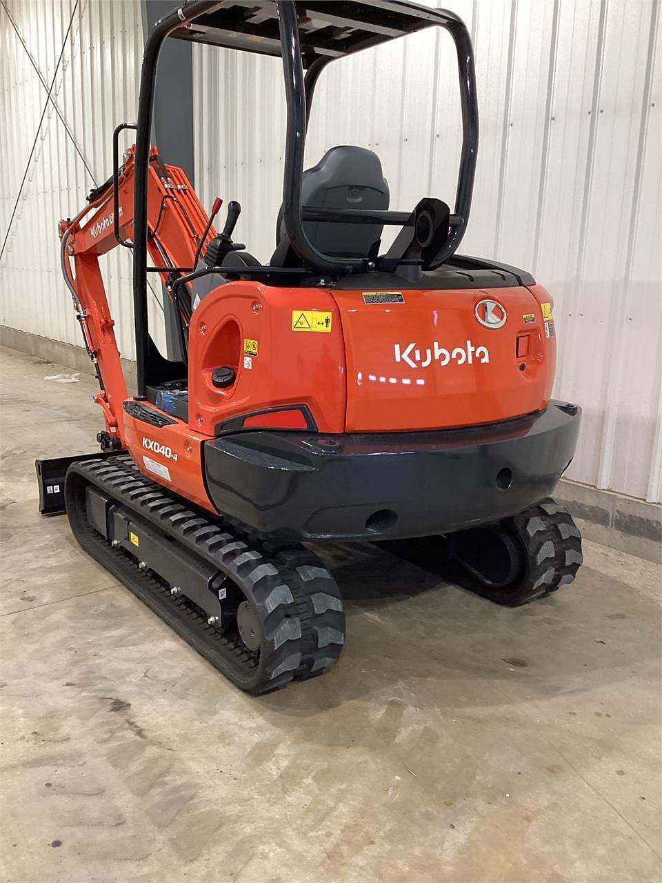 Image of Kubota KX040-4 Image 1