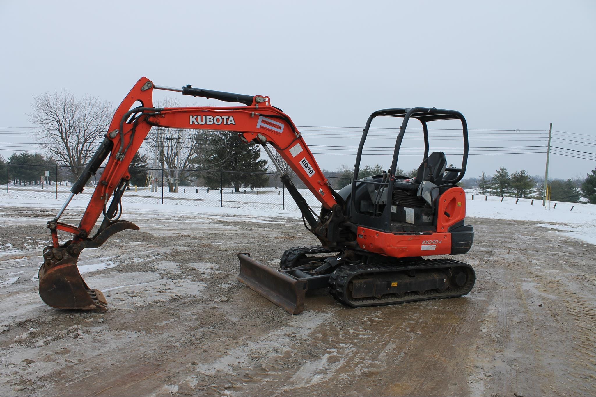 Kubota KX040-4 Equipment Image0