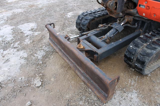 Image of Kubota KX040-4 equipment image 1