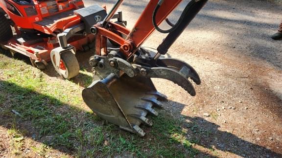 Image of Kubota KX040-4 equipment image 4