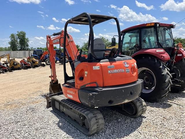 Image of Kubota KX040-4 equipment image 3